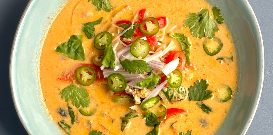 Red curry with black cod and vegetables