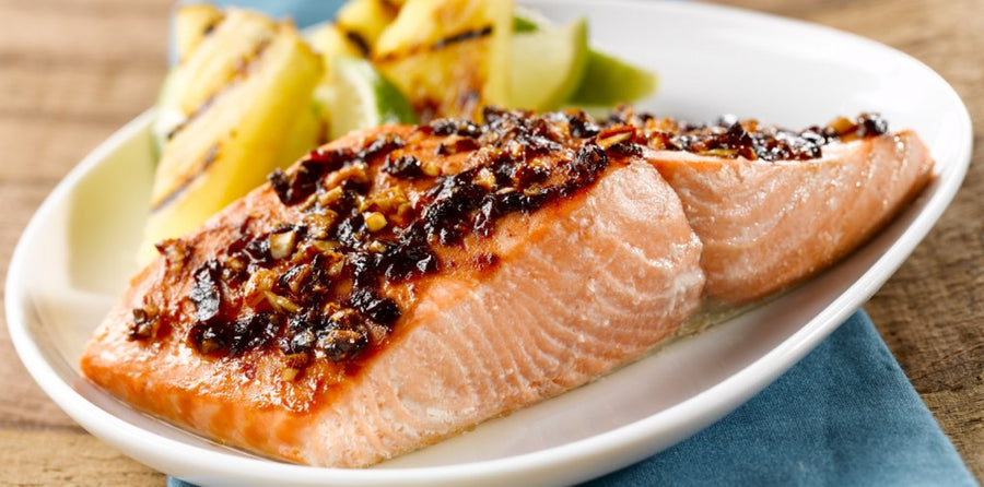 Planked Alaska Salmon with Sunny Chipotle Rub Recipe | Alaska Gold Seafood