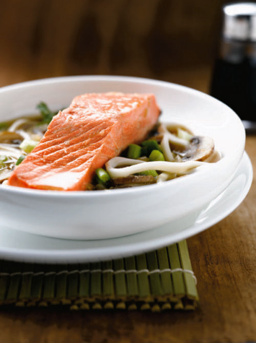 Saké-poached salmon recipe | Alaska Gold Seafood